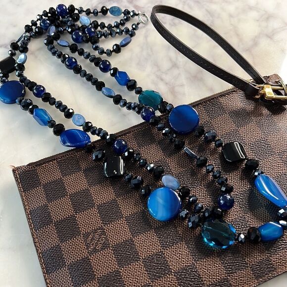 Navy blue beaded long rock necklace - Picture 6 of 10